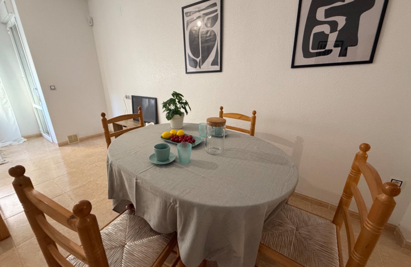 Aus zweiter Hand - Wohnung -
Torrevieja - Centro