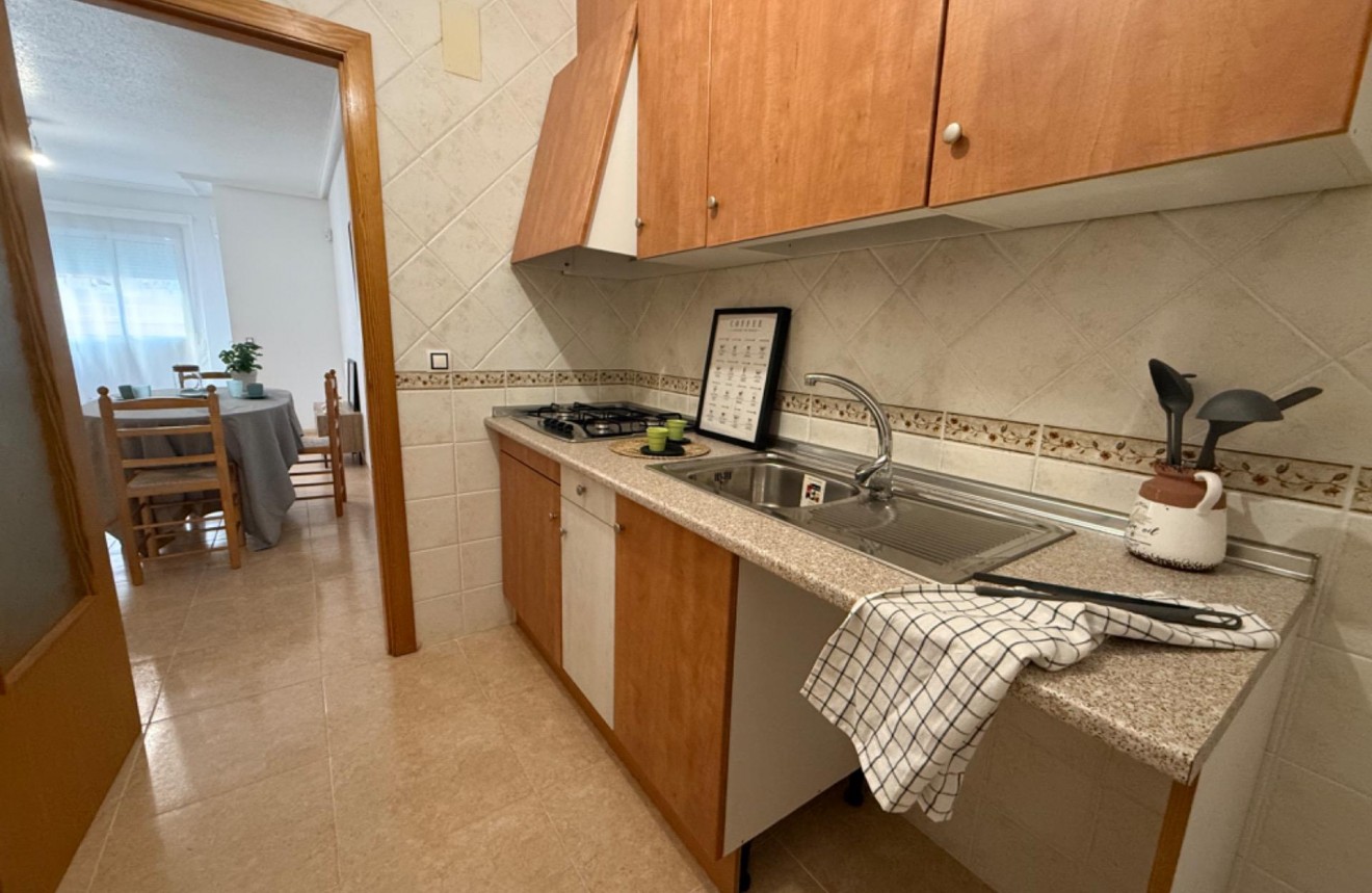 Aus zweiter Hand - Wohnung -
Torrevieja - Centro