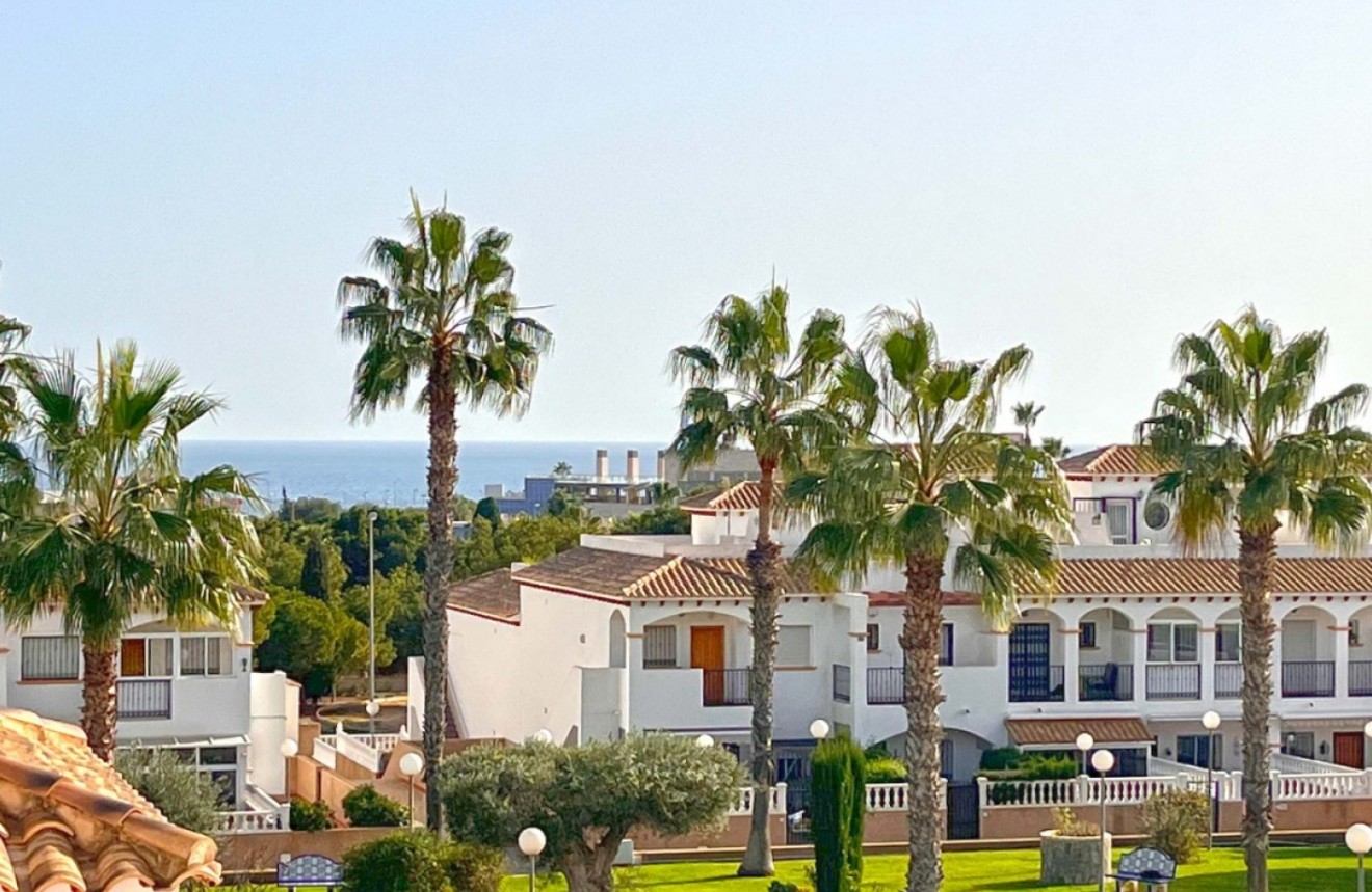 Segunda mano - Chalet -
Orihuela Costa - Costa Blanca