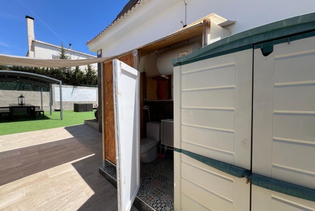 Segunda mano - Chalet -
Torrevieja - Los Balcones