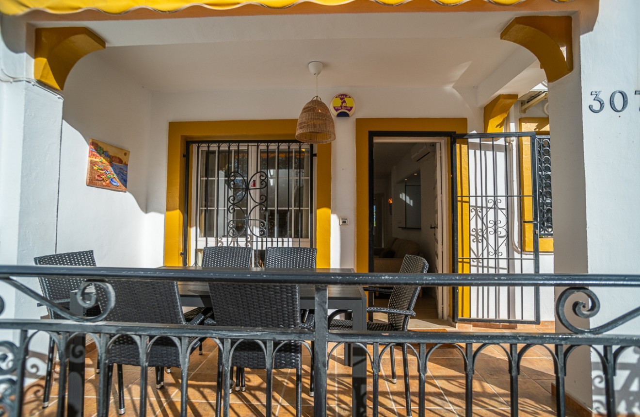 Segunda mano - Chalet -
Orihuela Costa - Costa Blanca