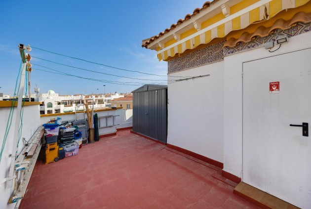 Resale - Chalet -
Torrevieja - Aguas Nuevas 2