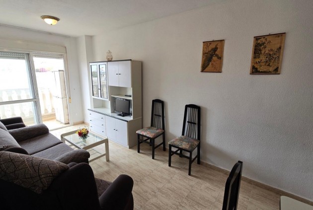 Tweedehands - Appartement / flat -
Torrevieja - Centro