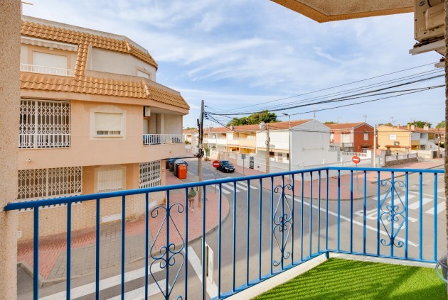 Z drugiej ręki - Mieszkanie w bloku -
Torrevieja - Costa Blanca