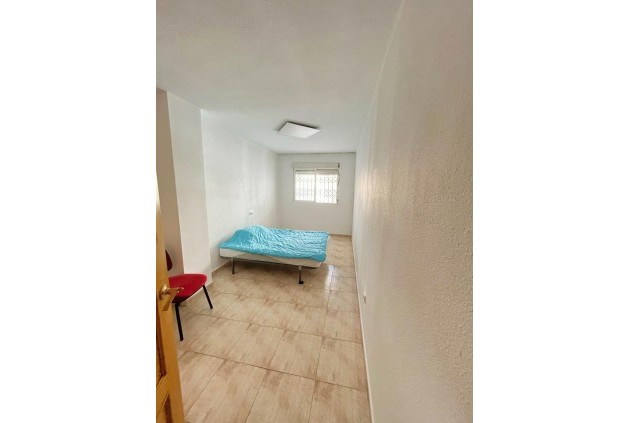 Aus zweiter Hand - Wohnung -
Torrevieja - Playa del Cura