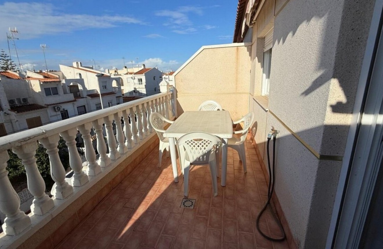 Tweedehands - Appartement / flat -
Torrevieja - Costa Blanca