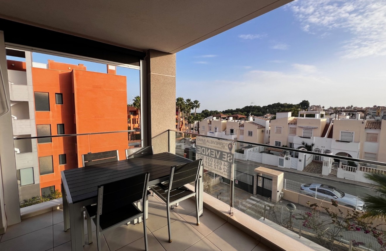 Aus zweiter Hand - Wohnung -
Orihuela Costa - Costa Blanca