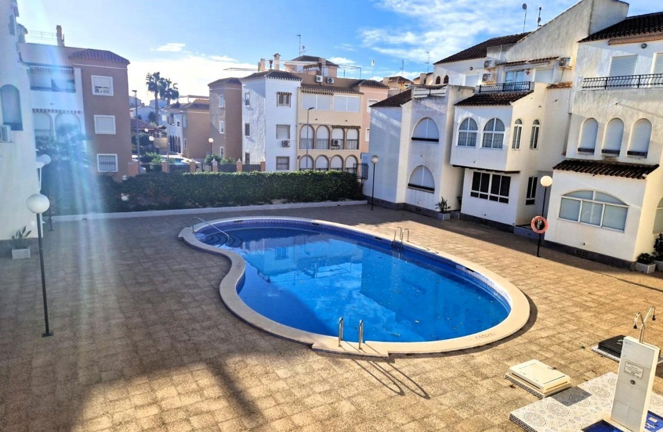 Aus zweiter Hand - Wohnung -
Torrevieja - La veleta