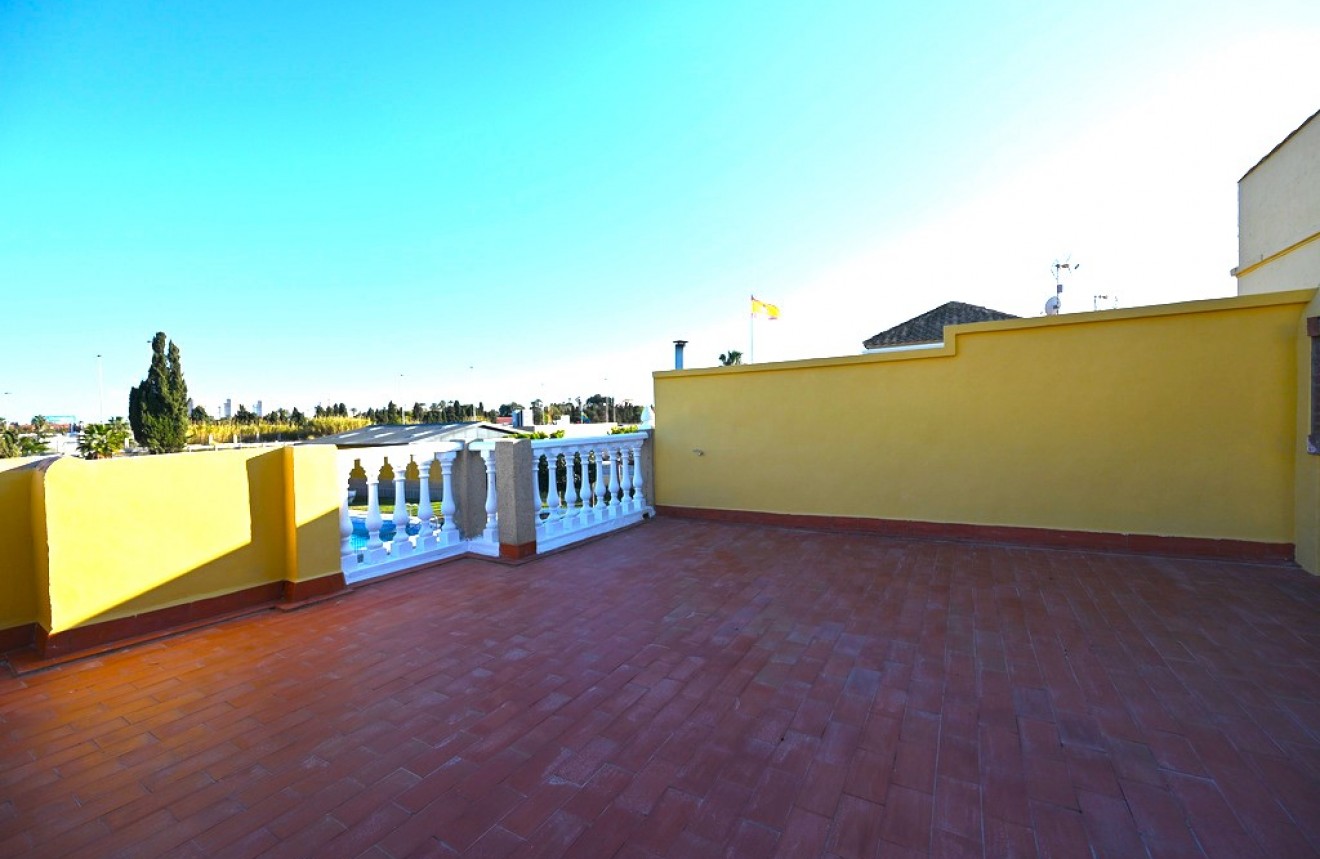 Z drugiej ręki - Bungalow -
Torrevieja - Costa Blanca