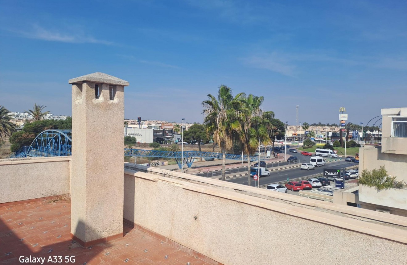 Aus zweiter Hand - Penthouse -
Orihuela Costa - Punta Prima