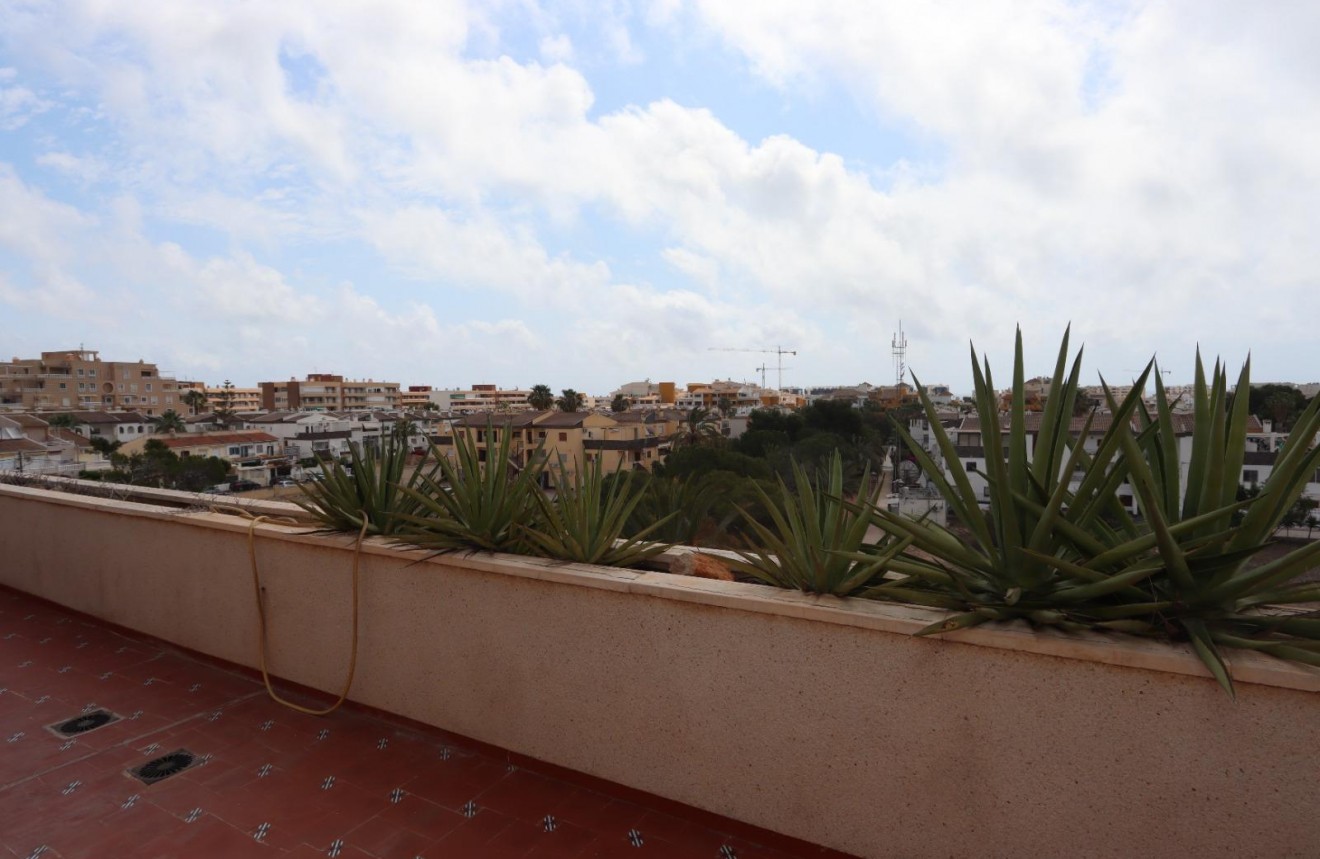 Aus zweiter Hand - Penthouse -
Orihuela Costa - Punta Prima