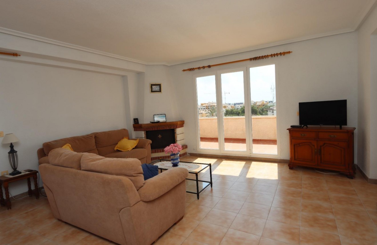 Aus zweiter Hand - Penthouse -
Orihuela Costa - Punta Prima