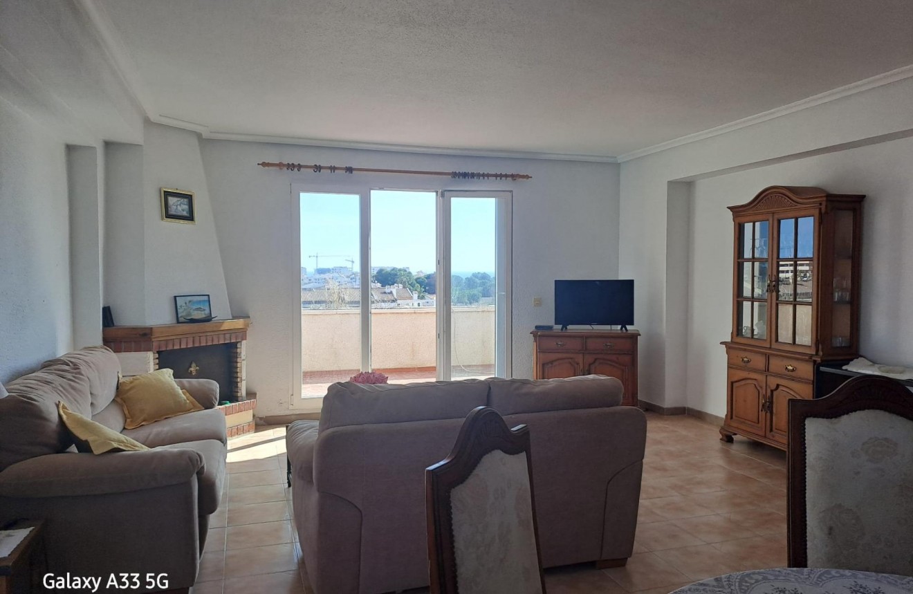 Aus zweiter Hand - Penthouse -
Orihuela Costa - Punta Prima