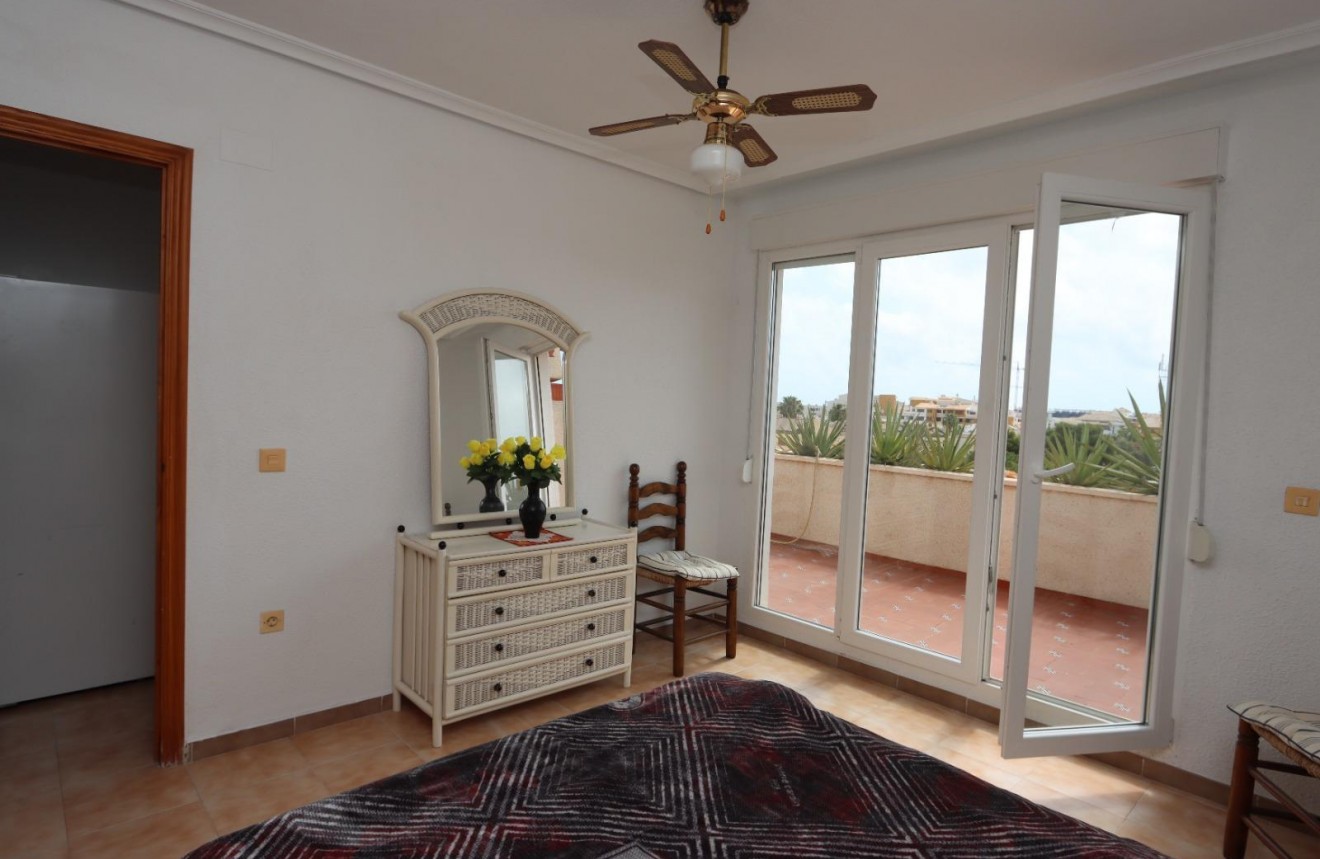 Aus zweiter Hand - Penthouse -
Orihuela Costa - Punta Prima