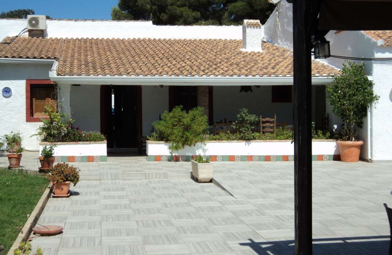 Tweedehands - Chalet -
Orihuela Costa - Costa Blanca