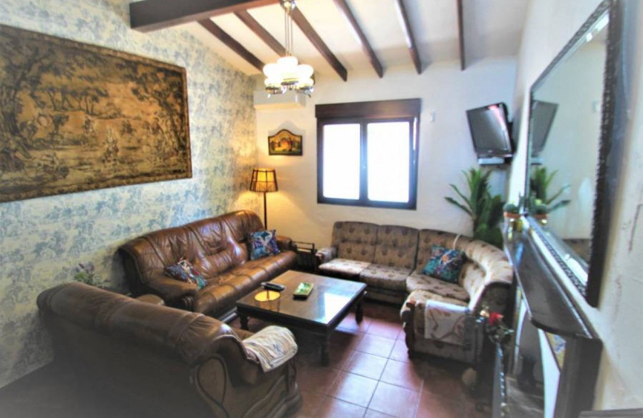 Tweedehands - Chalet -
Orihuela Costa - Costa Blanca