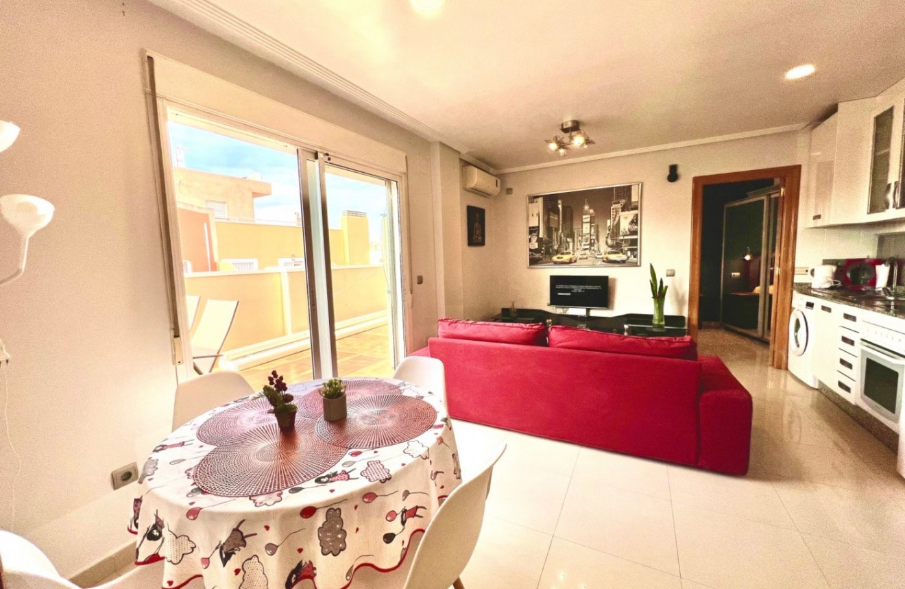 Tweedehands - Penthouse -
Torrevieja - Centro