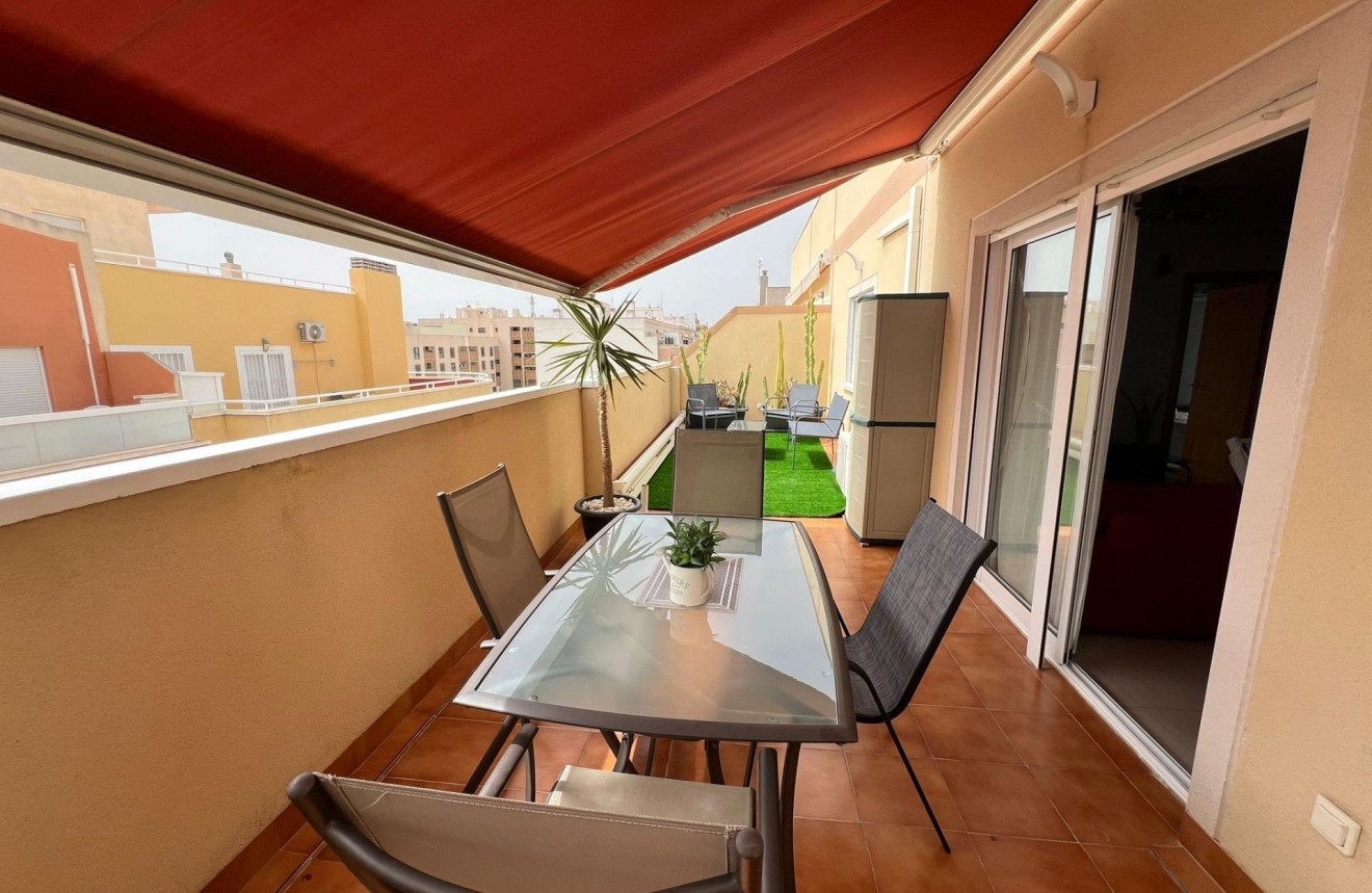 Tweedehands - Penthouse -
Torrevieja - Centro