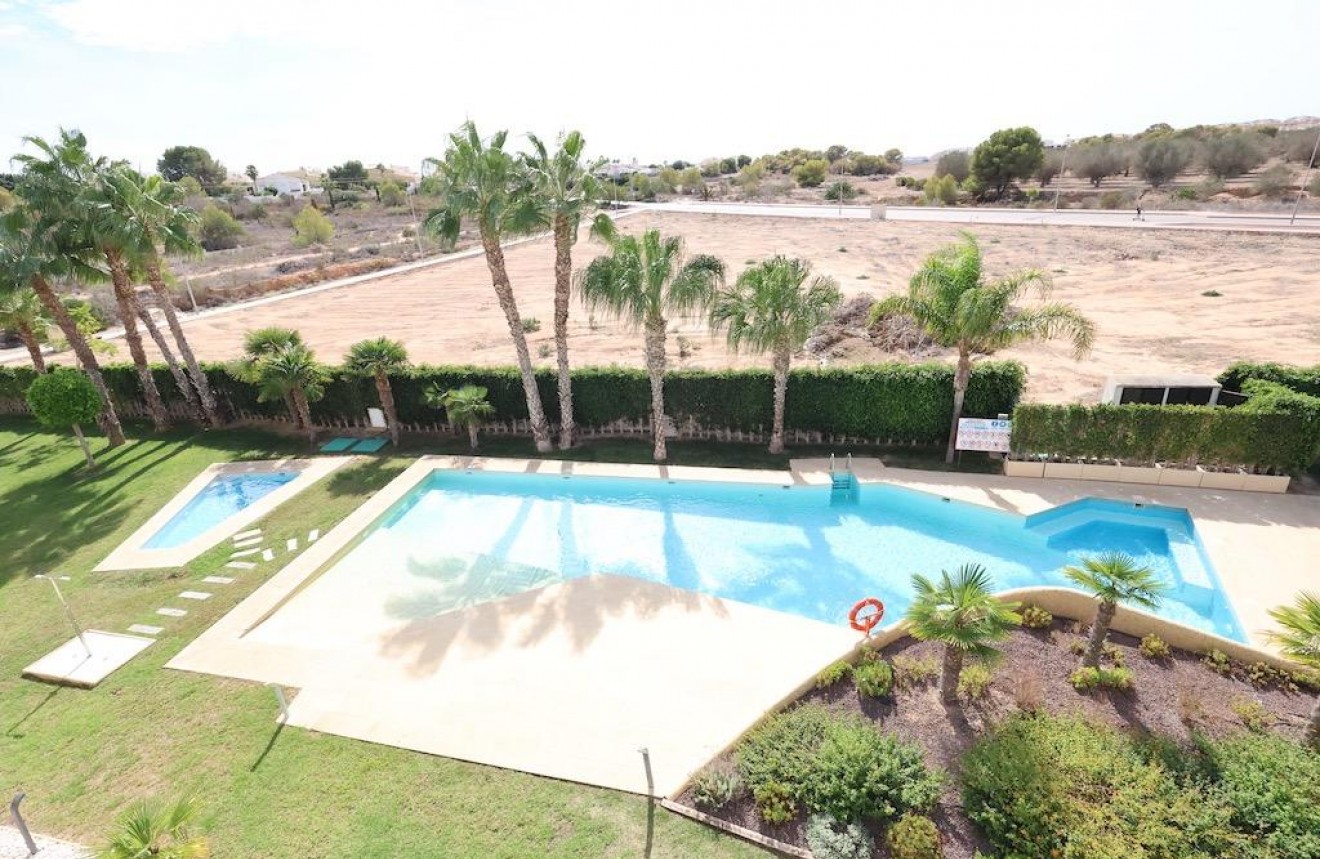 Aus zweiter Hand - Wohnung -
Orihuela Costa - Costa Blanca