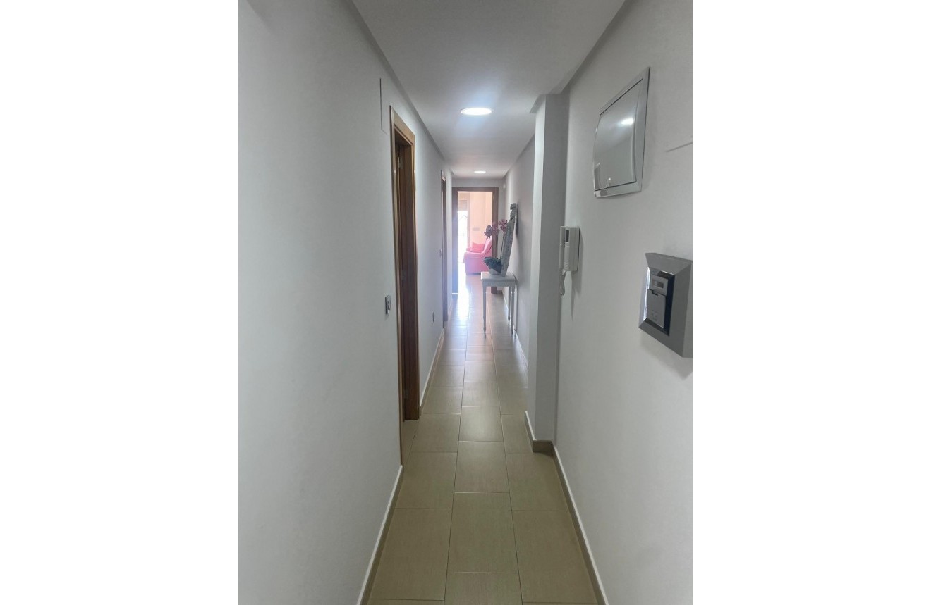 Resale - Apartment / flat -
Torrevieja - Playa de los Locos