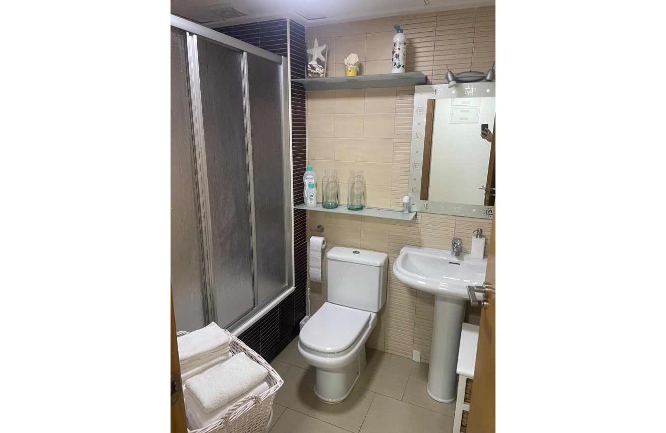 Resale - Apartment / flat -
Torrevieja - Playa de los Locos