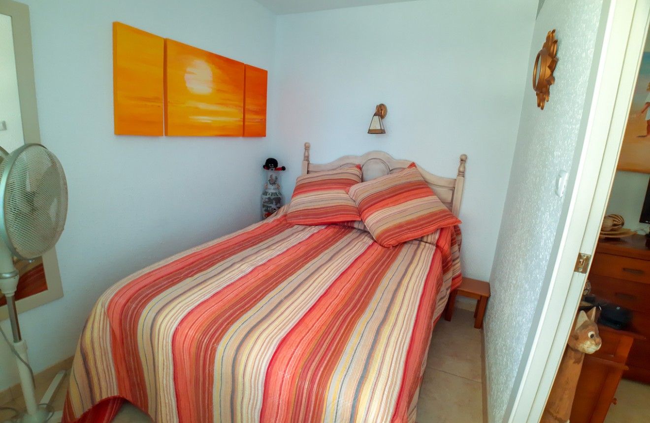 Aus zweiter Hand - Wohnung -
Orihuela Costa - Costa Blanca