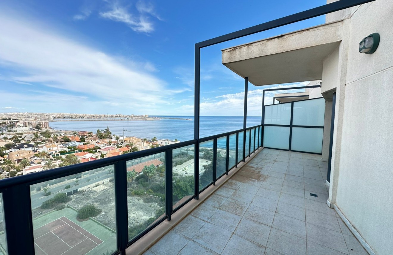 Resale - Penthouse -
Torrevieja - Costa Blanca