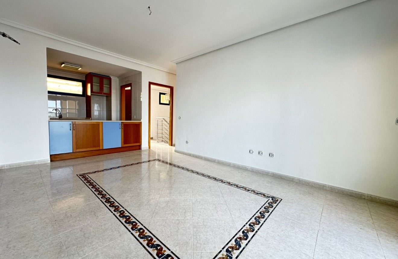 Resale - Penthouse -
Torrevieja - Costa Blanca