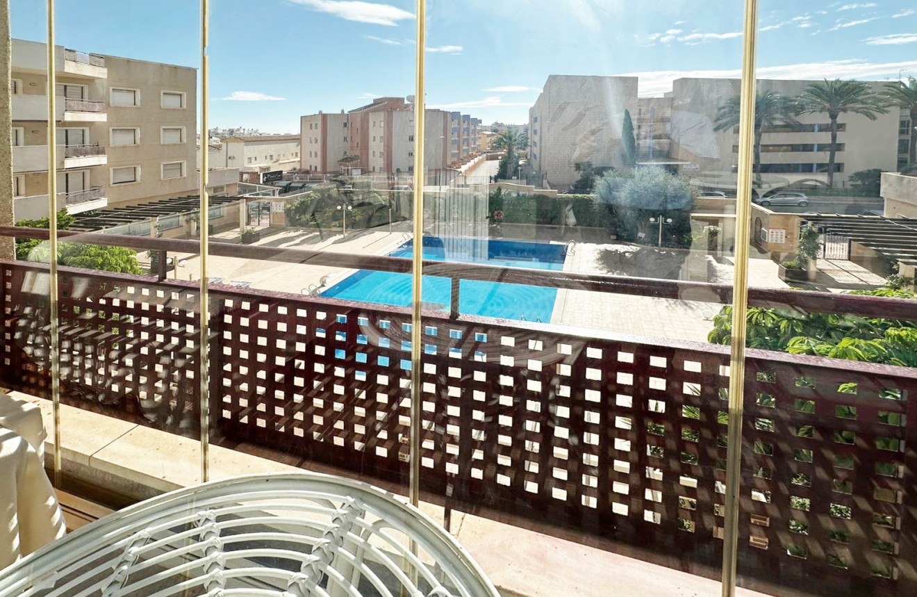 Tweedehands - Appartement / flat -
Orihuela Costa - Costa Blanca