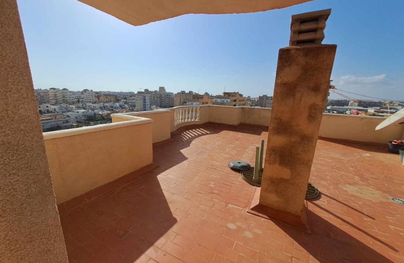 Resale - Apartment / flat -
Torrevieja - Costa Blanca