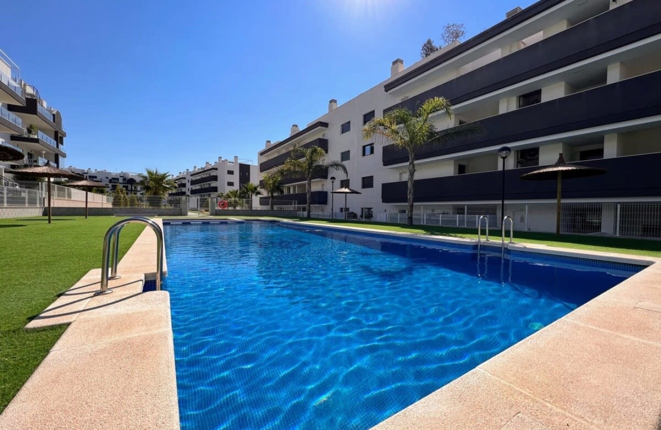 Aus zweiter Hand - Wohnung -
Orihuela Costa - Costa Blanca