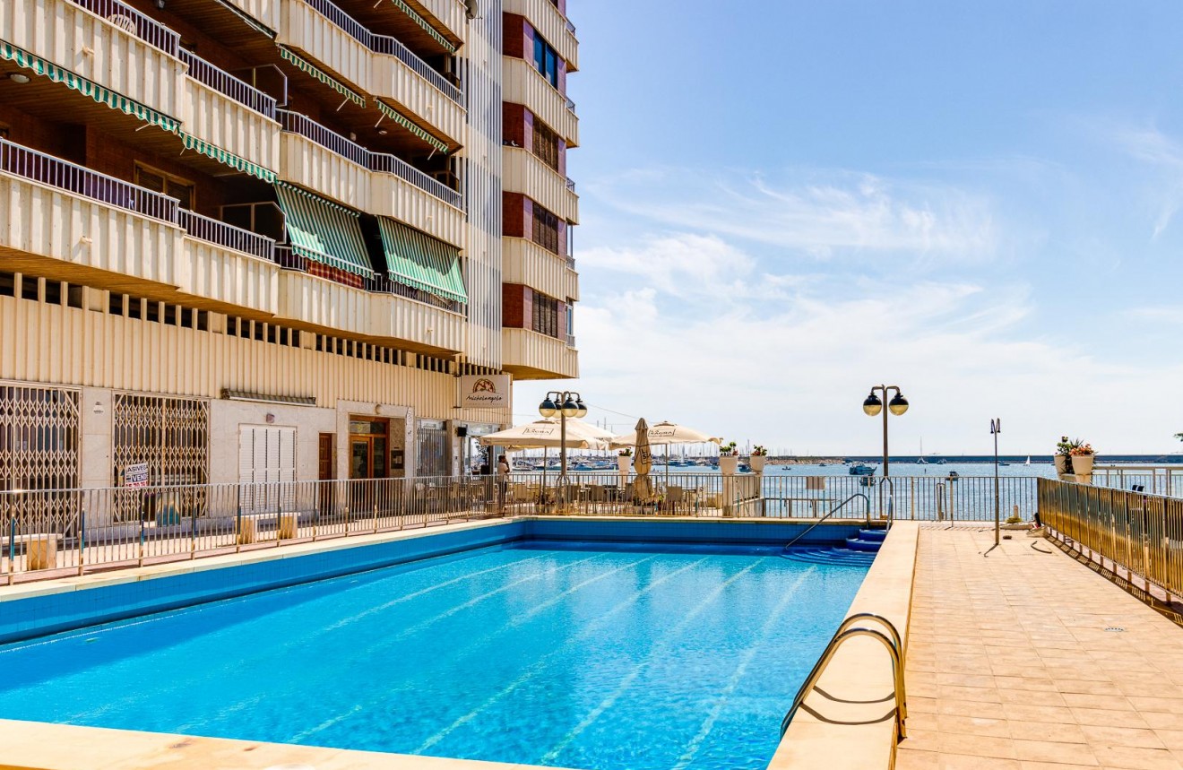 D'occasion - Appartement -
Torrevieja - Costa Blanca