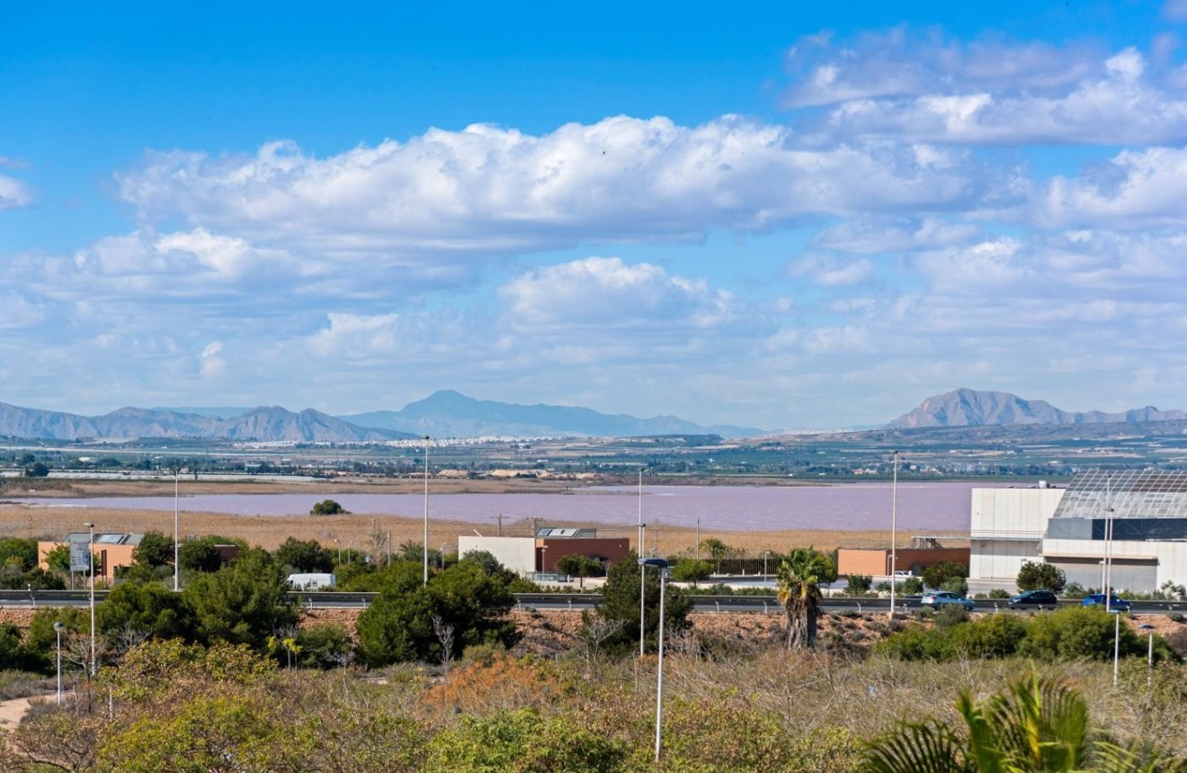 Resale - Apartment / flat -
Torrevieja - Costa Blanca