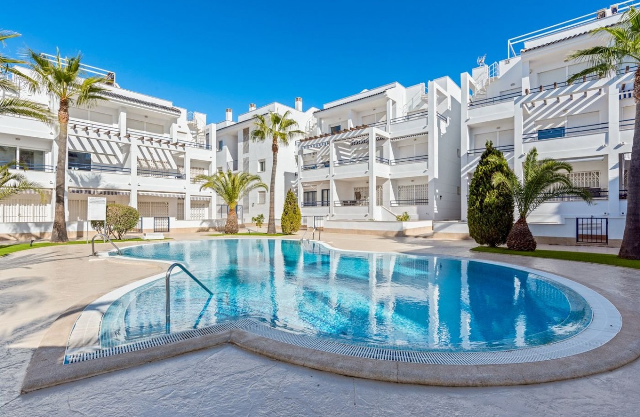 Resale - Apartment / flat -
Torrevieja - Costa Blanca