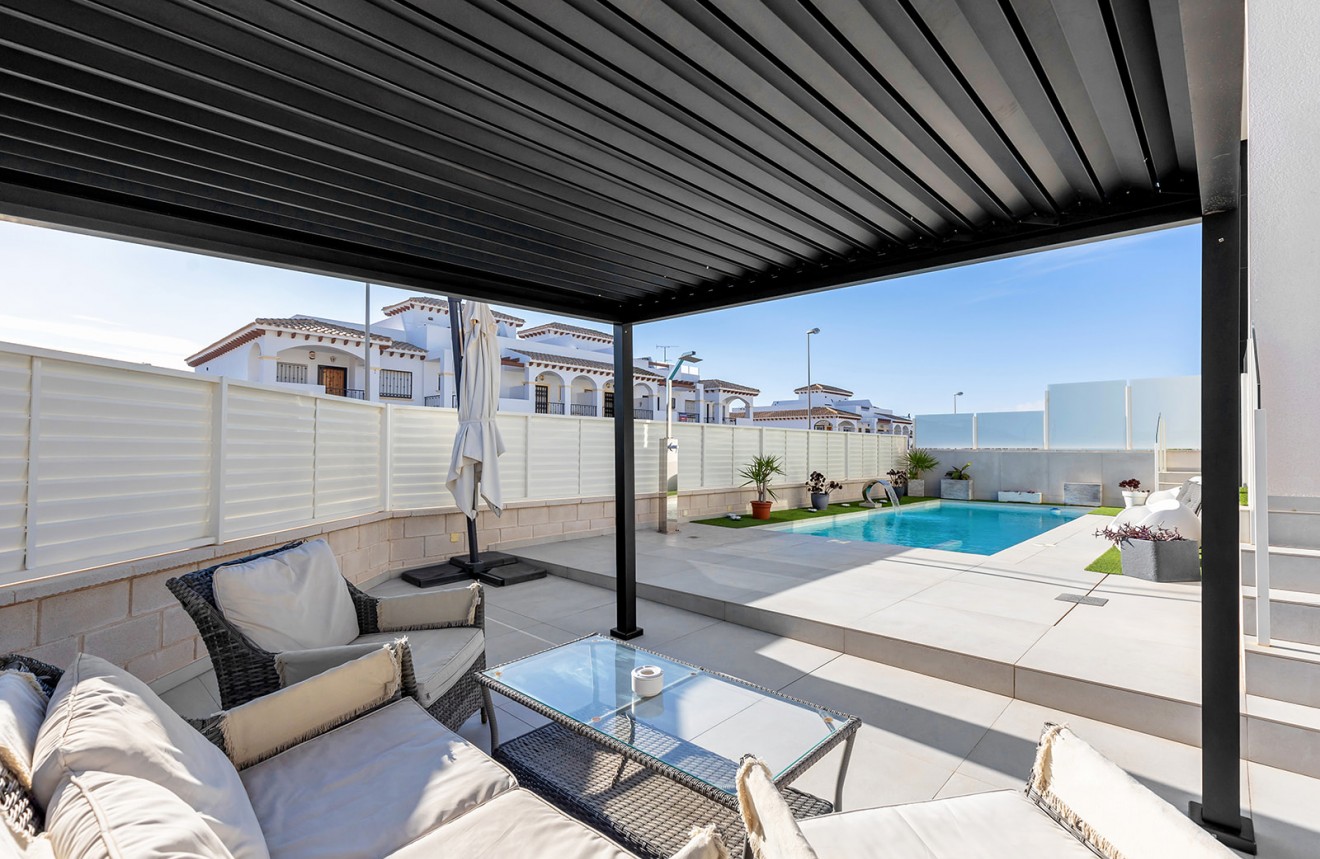 Segunda mano - Chalet -
Orihuela Costa - Costa Blanca