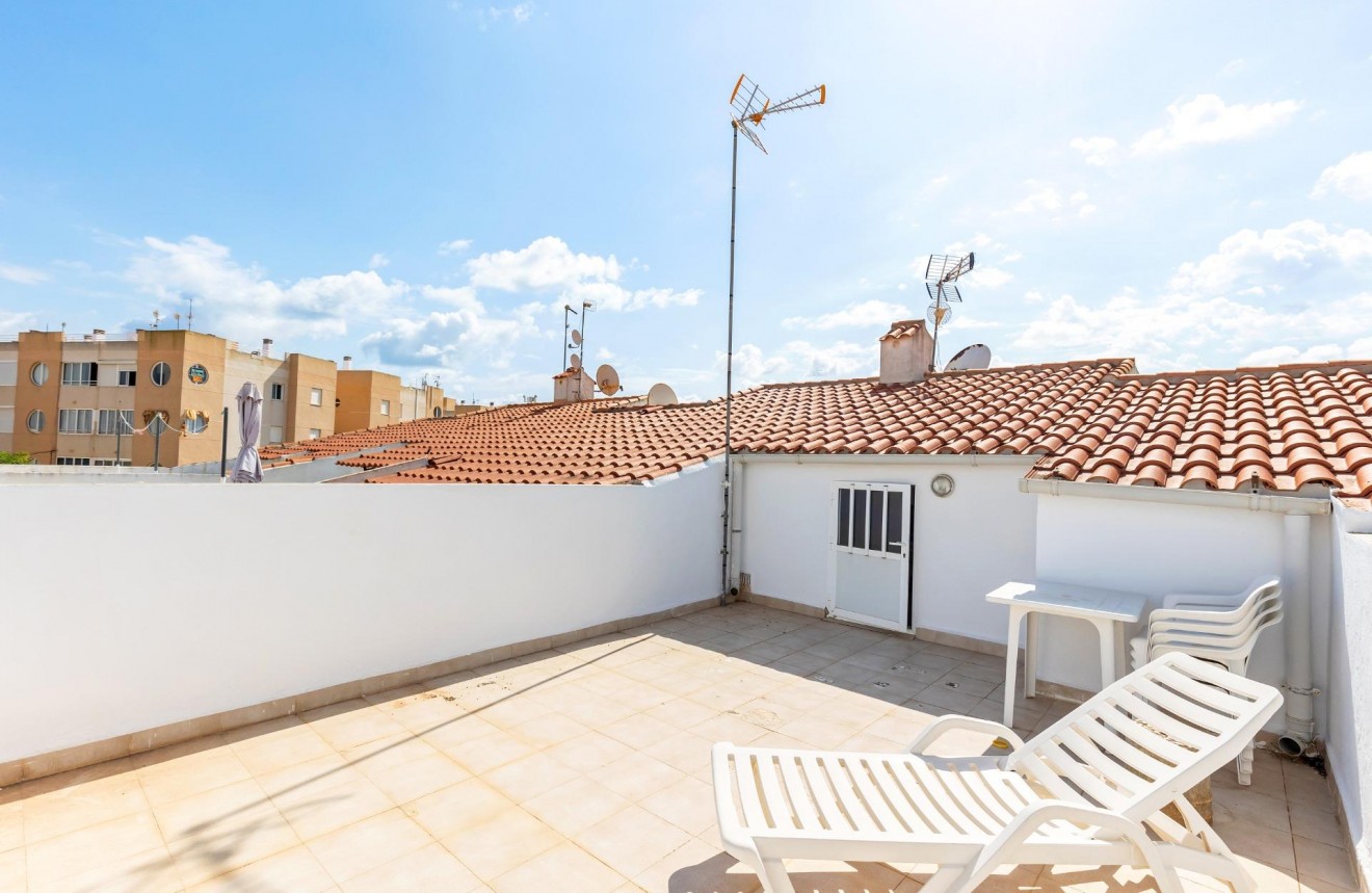 Z drugiej ręki - Bungalow -
Torrevieja - San luis