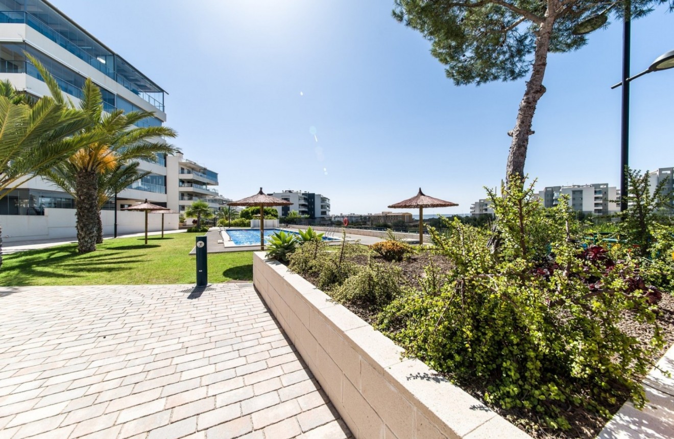 Aus zweiter Hand - Penthouse -
Orihuela Costa - Costa Blanca