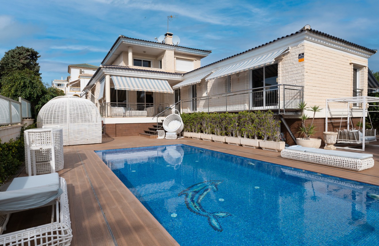 Segunda mano - Chalet -
Torrevieja - Costa Blanca