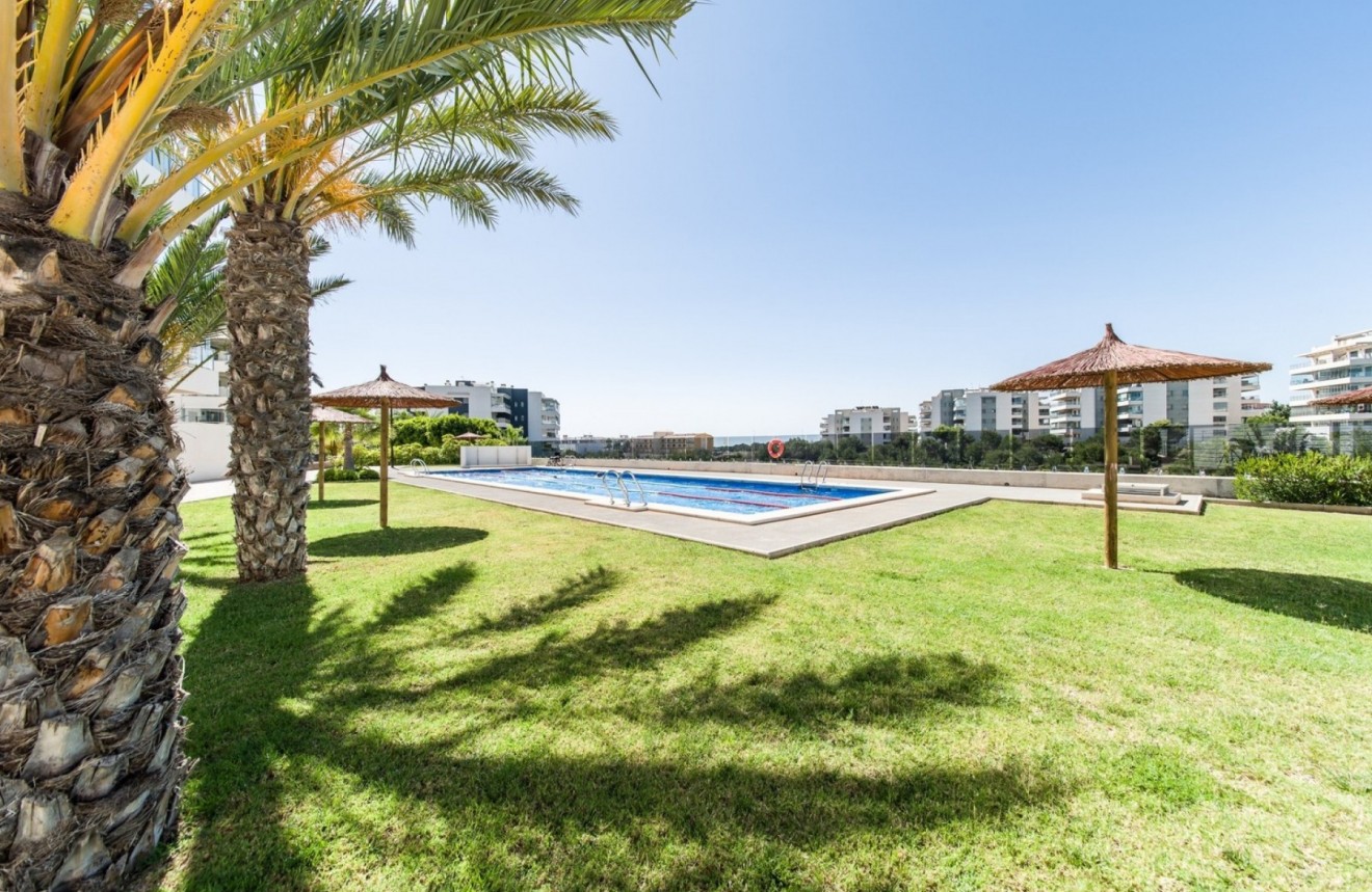 Aus zweiter Hand - Penthouse -
Orihuela Costa - Costa Blanca