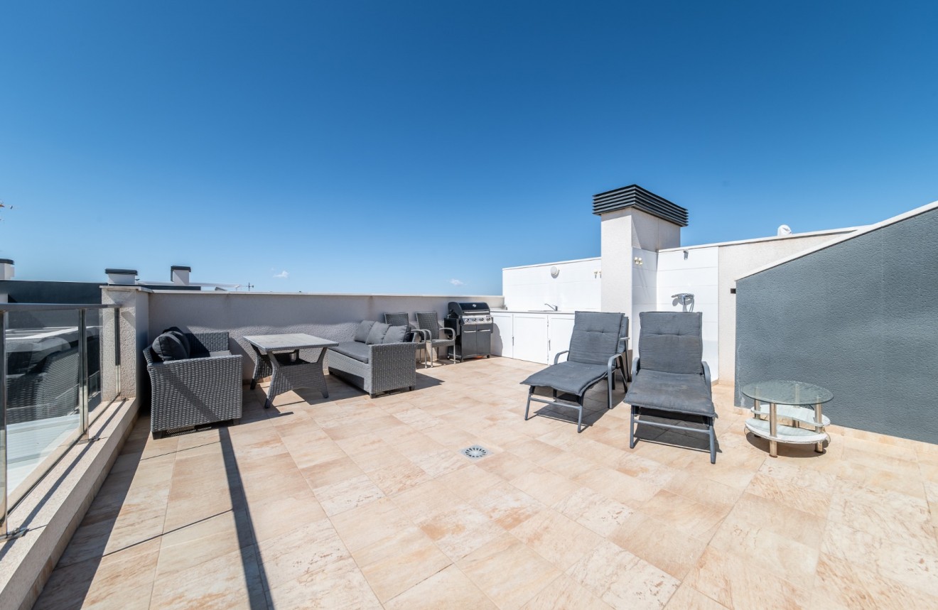 Aus zweiter Hand - Penthouse -
Orihuela Costa - Costa Blanca