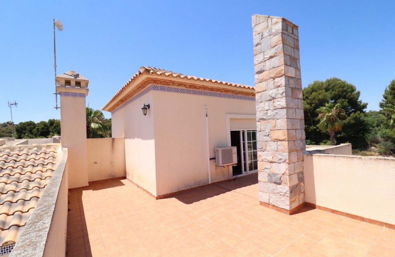 Segunda mano - Chalet -
Orihuela Costa - Costa Blanca