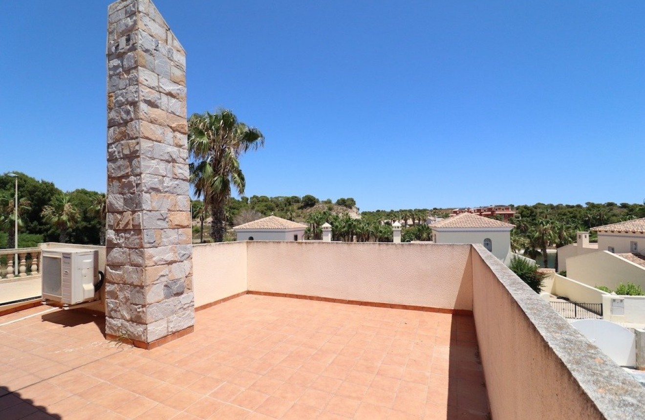 Segunda mano - Chalet -
Orihuela Costa - Costa Blanca