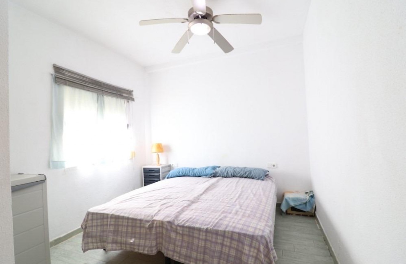 Aus zweiter Hand - Wohnung -
Orihuela Costa - Costa Blanca