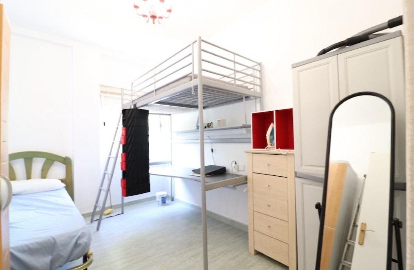 Aus zweiter Hand - Wohnung -
Orihuela Costa - Costa Blanca