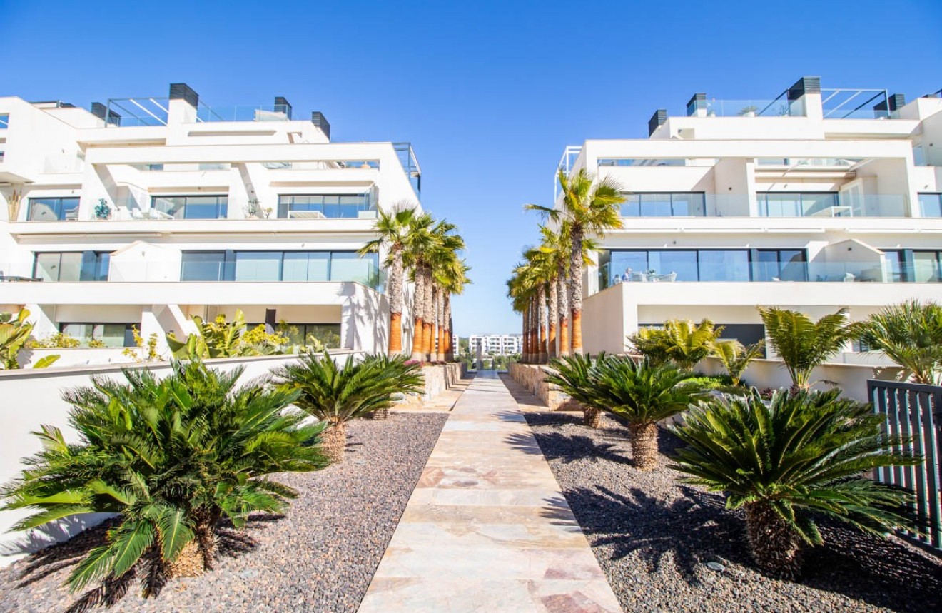 Aus zweiter Hand - Wohnung -
Orihuela Costa - Costa Blanca