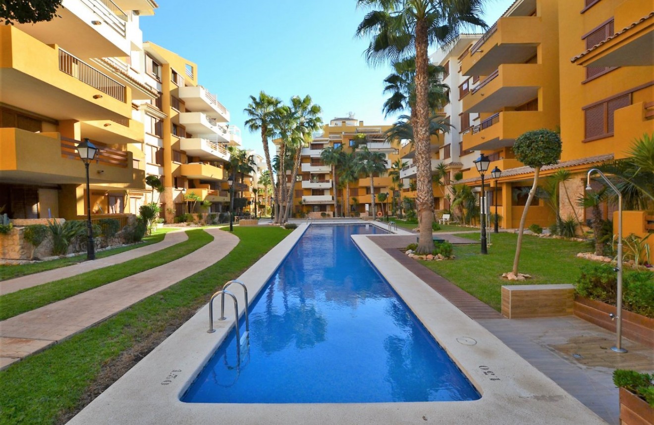 Tweedehands - Appartement / flat -
Orihuela Costa - Punta Prima