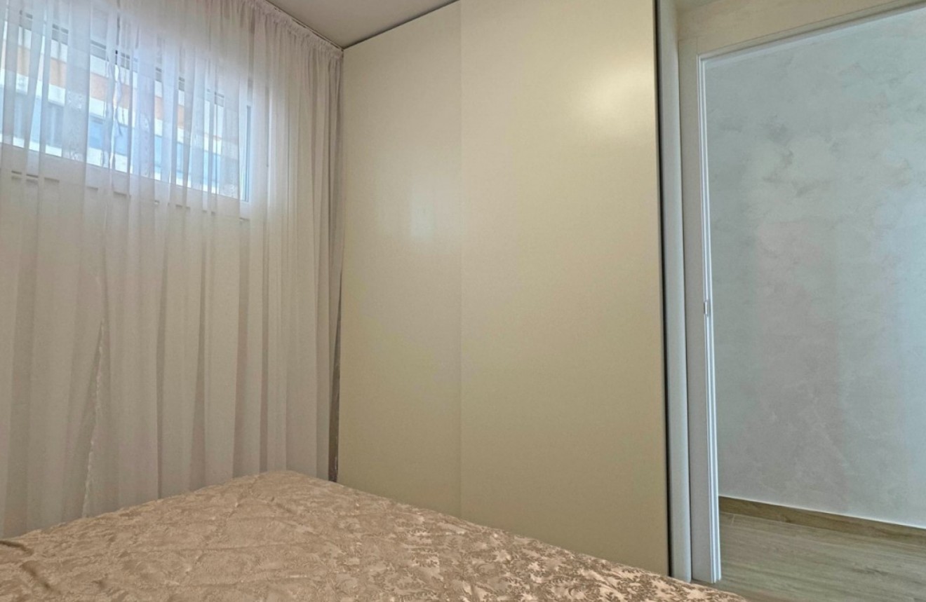 Segunda mano - Apartamento / piso -
Torrevieja - Costa Blanca