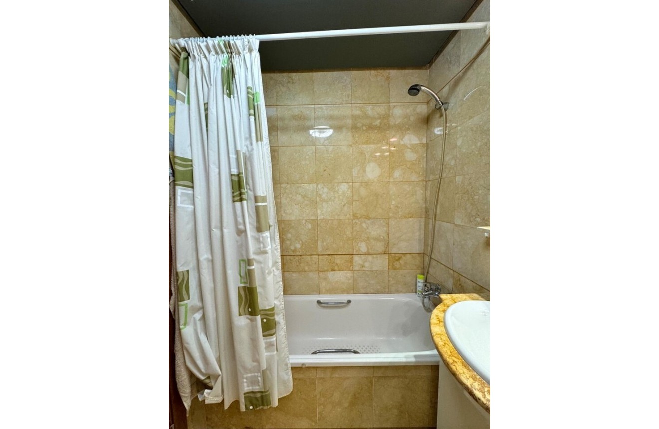 Segunda mano - Apartamento / piso -
Torrevieja - Costa Blanca