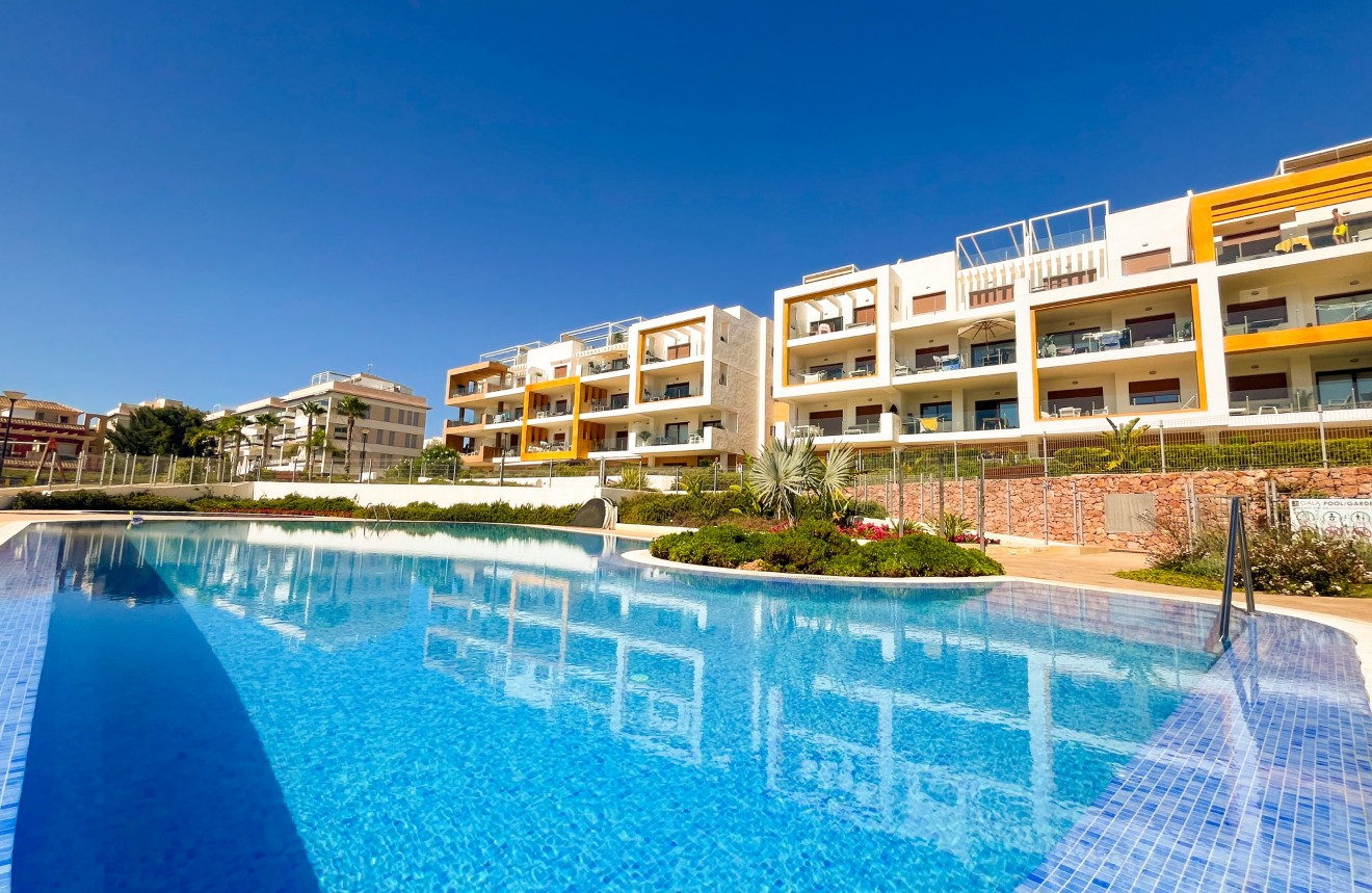 Segunda mano - Apartamento / piso -
Orihuela Costa - Costa Blanca