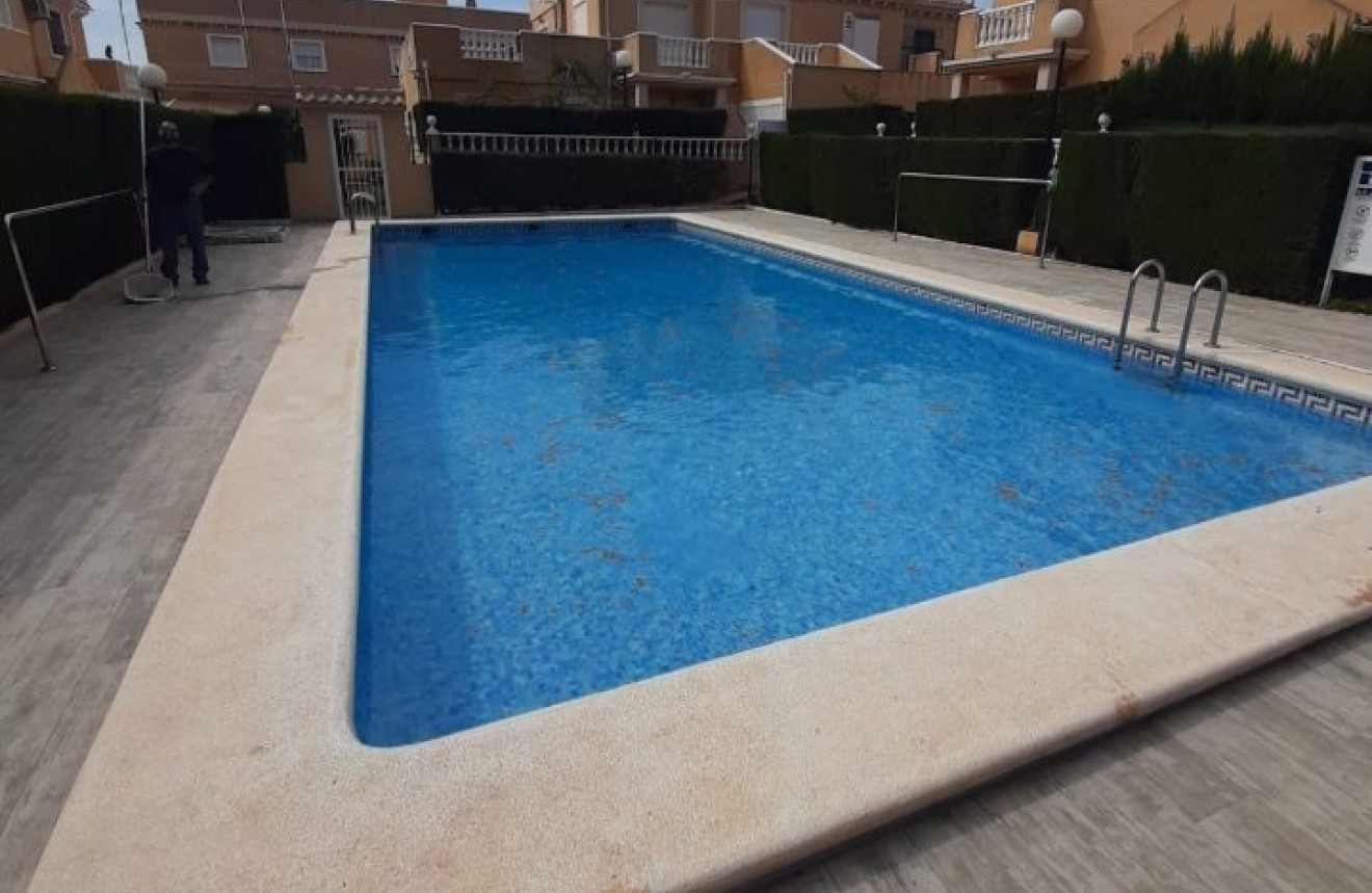 Segunda mano - Chalet -
Torrevieja - Costa Blanca